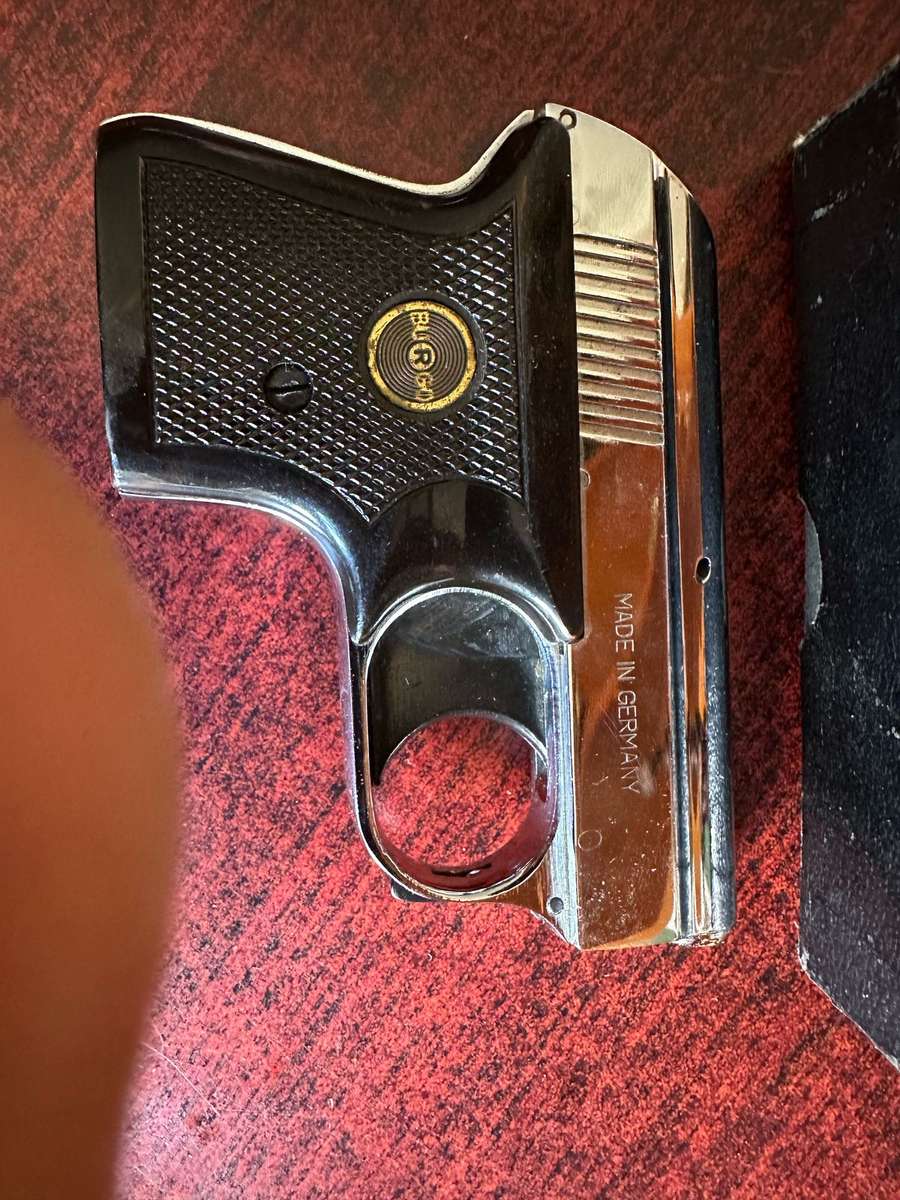 BURGO (MADE IN GERMANY)STARTER GAS PISTOL-GOOD CONDITION