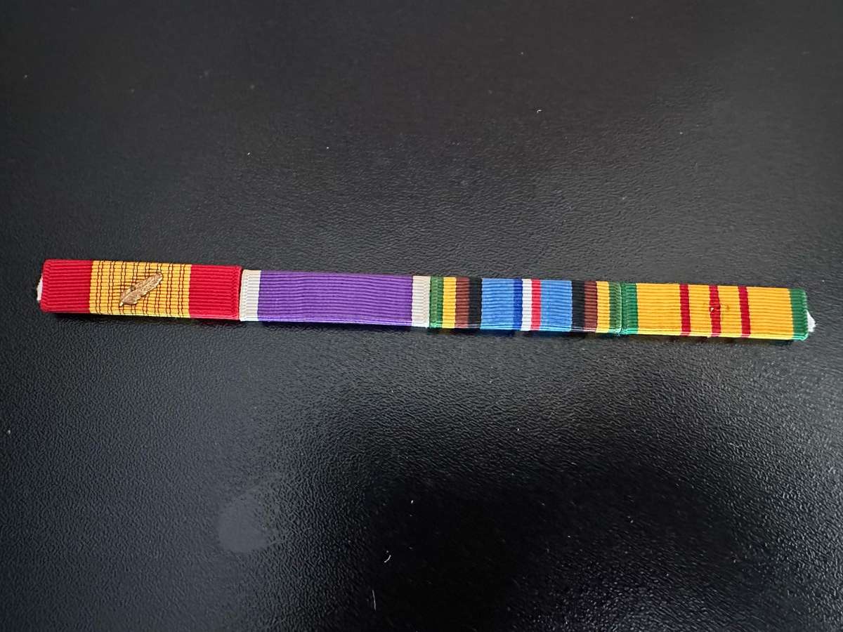 FULL SIZE MEDAL RIBBON (VIETNAM) THE FOLLOWING: GALLANTRY CROSS 1ST CLASS/ PURPLE HEART/ EXPEDITIONA