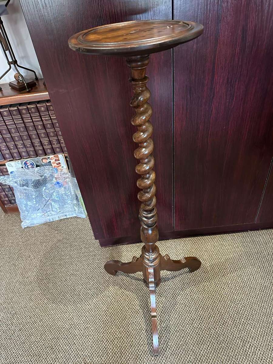 CAPE STINKWOOD 19TH CENTURY GUERIDON-HEIGHT 1030 MM-BARLEY TWISTER GEORGIAN STYLE LEGS