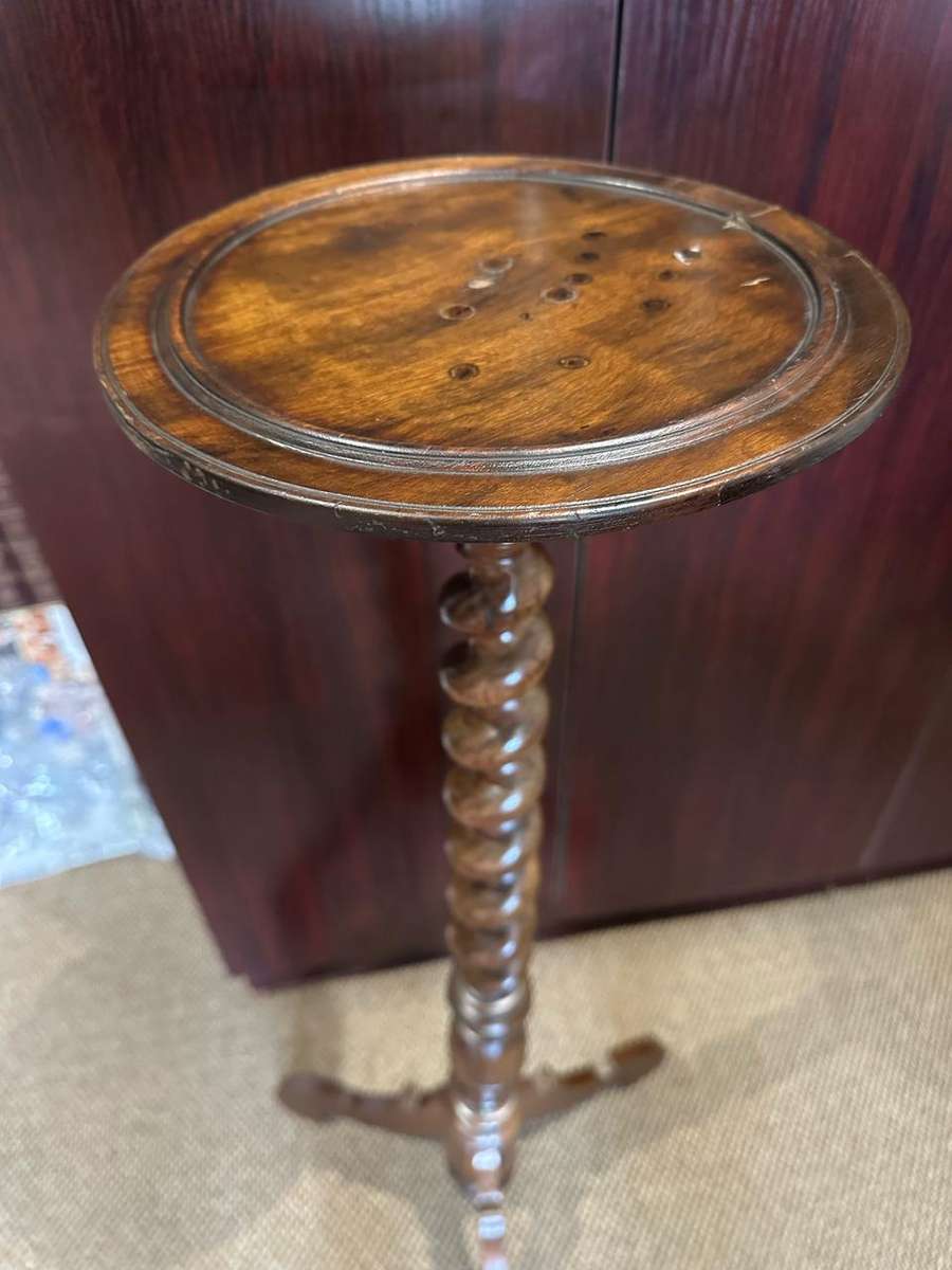 CAPE STINKWOOD 19TH CENTURY GUERIDON-HEIGHT 1030 MM-BARLEY TWISTER GEORGIAN STYLE LEGS