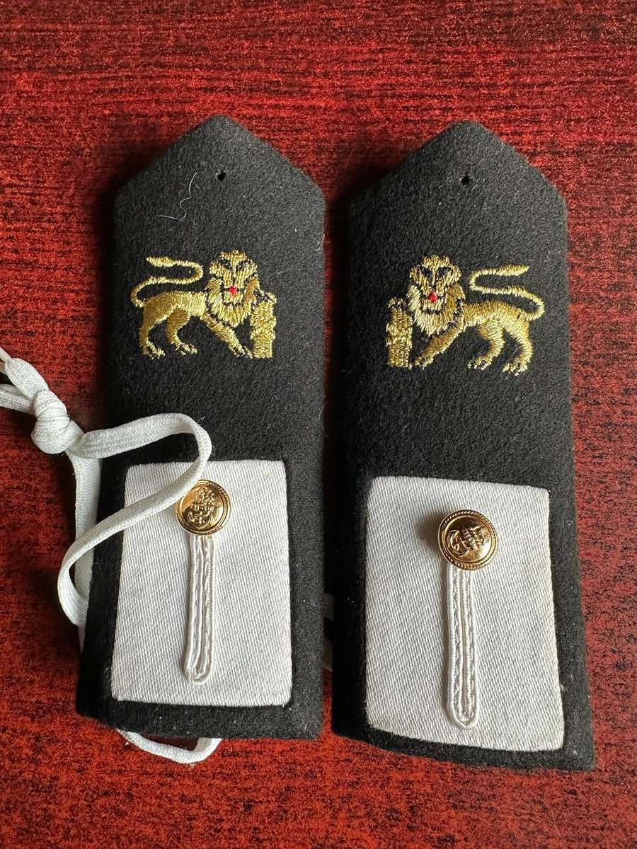 SA NAVY MIDSHIPMANS SHOULDER STRAPS INTRODUCED IN THE 1990'S