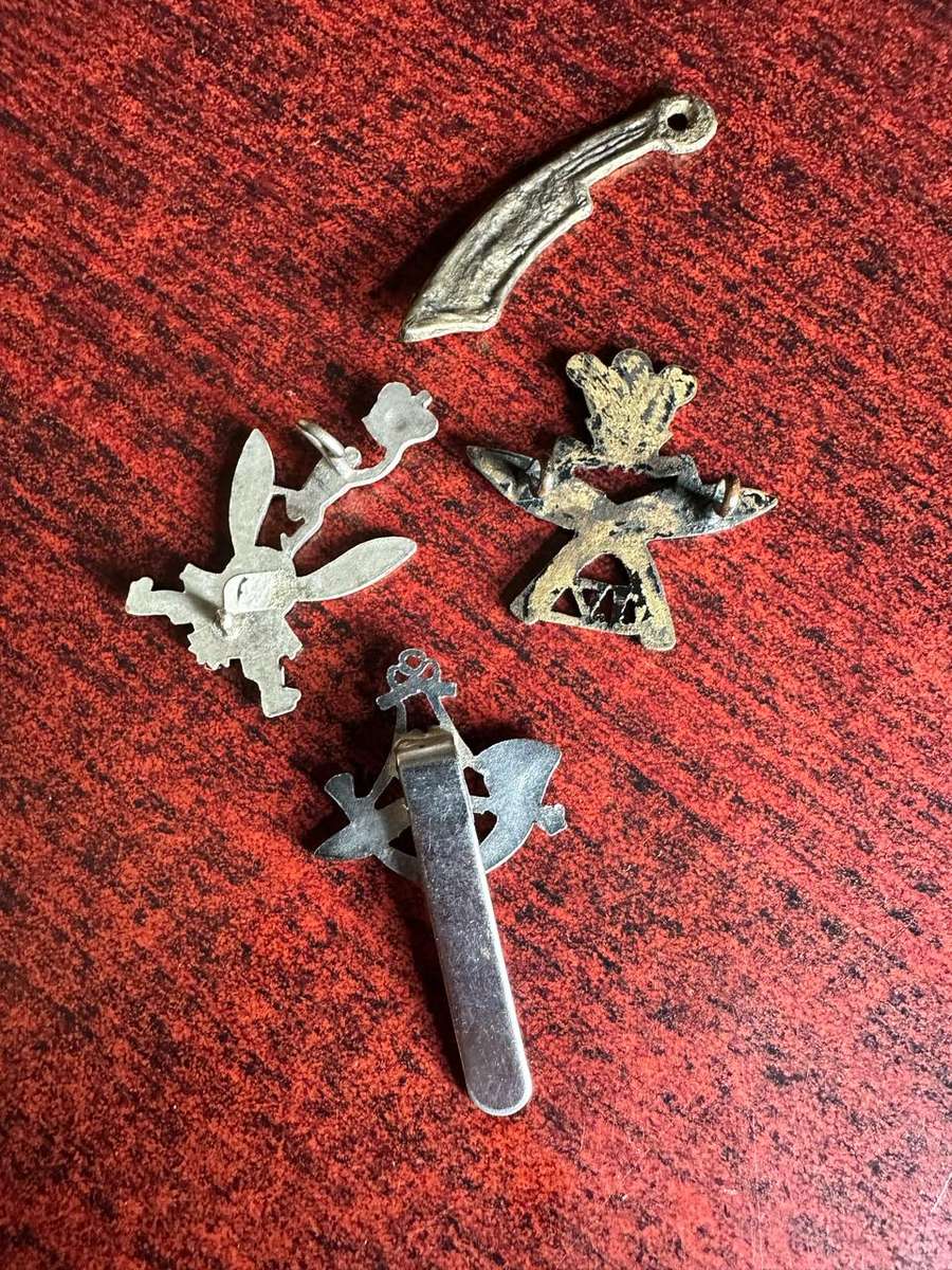 SELECTION OF 4 GURKHA BADGES- SOLD TOGETHER