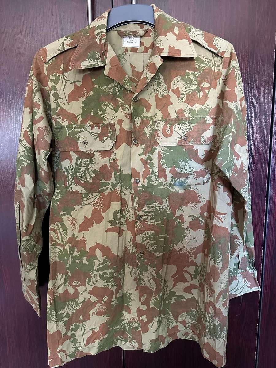 TASK FORCE 2ND PATTERN CAMO LONG SLEEVE SHIRT-SIZE LARGE-MEASURES 60 CM ARMPIT TO ARMPIT-LABELLED AN