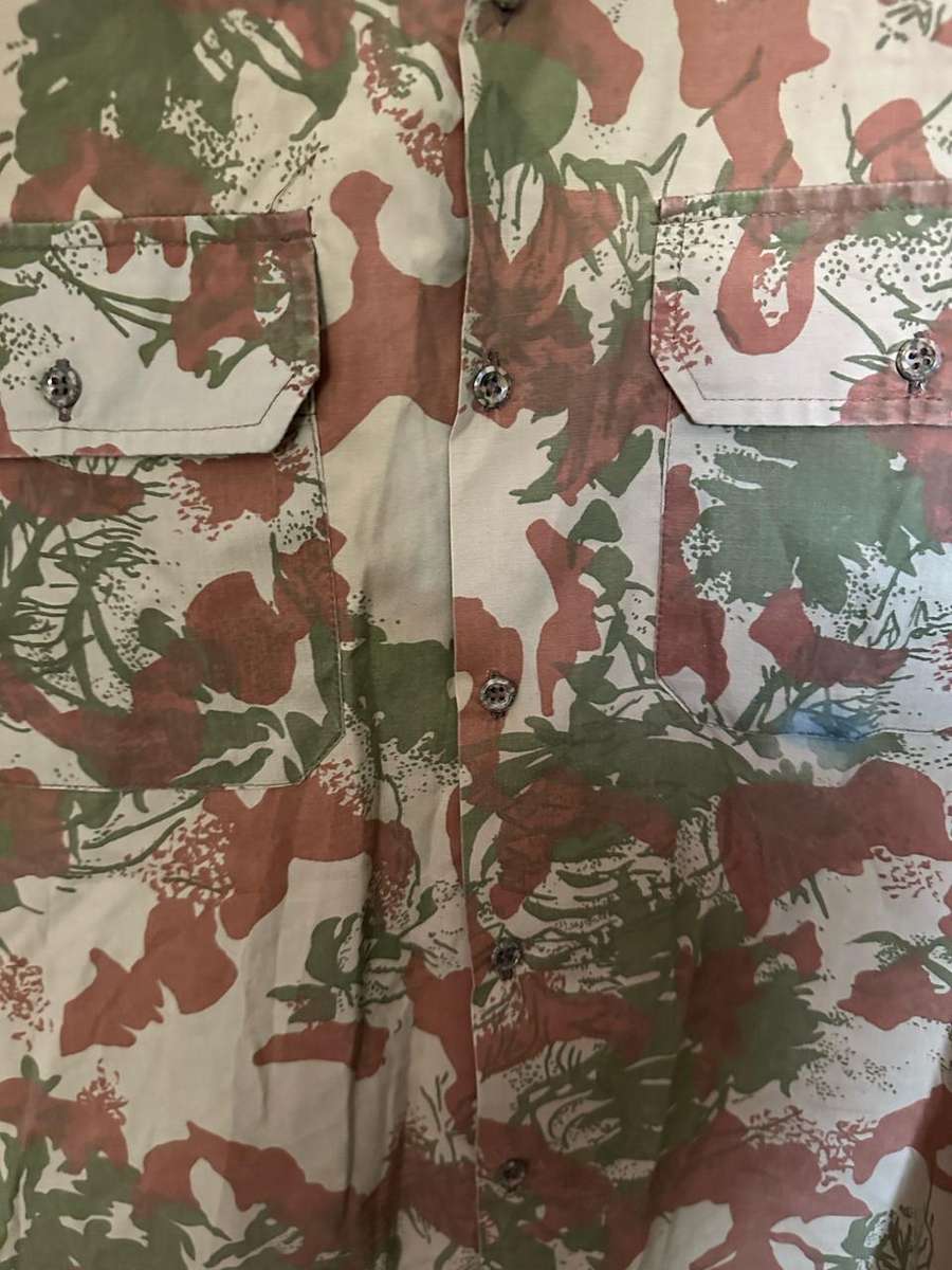 TASK FORCE 2ND PATTERN CAMO LONG SLEEVE SHIRT-SIZE LARGE-MEASURES 60 CM ARMPIT TO ARMPIT-LABELLED AN