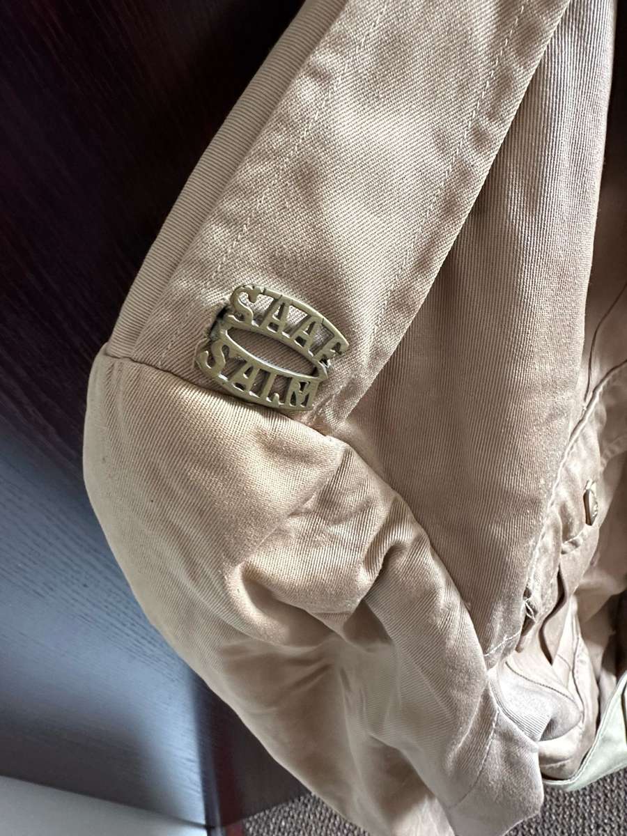 WW2 AIR FORCE UNIFORM,JACKET + TROUSERS BOTH IN VERY GOOD CONDITION: JACKET A SIZE SMALL-MEASURES 45