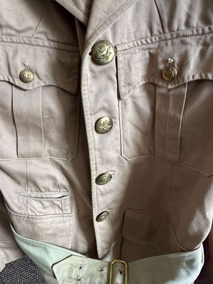 WW2 AIR FORCE UNIFORM,JACKET + TROUSERS BOTH IN VERY GOOD CONDITION: JACKET A SIZE SMALL-MEASURES 45