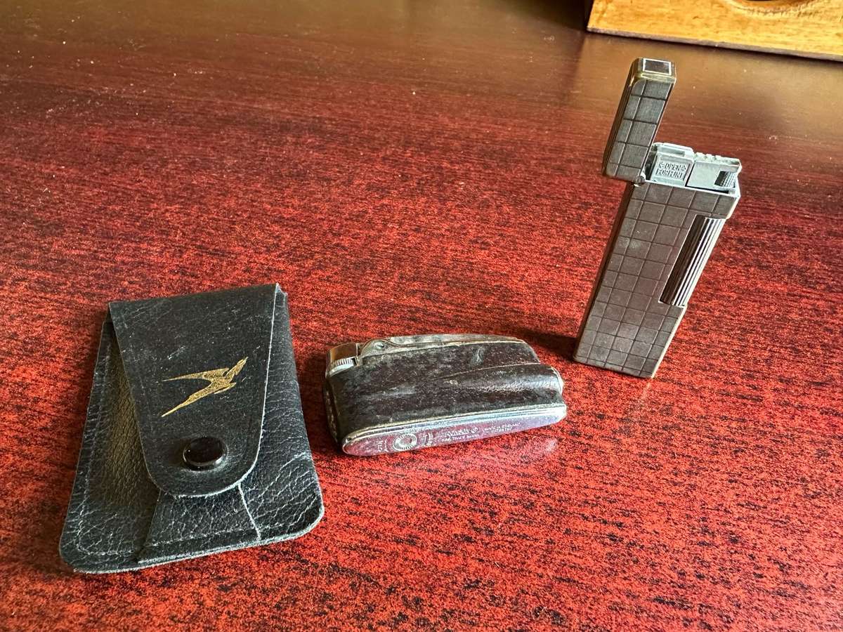 2 LIGHTERS SOLD TOGETHER-RONSON, SPARKS, NEED FUEL- DUET NEEDS SERVICE