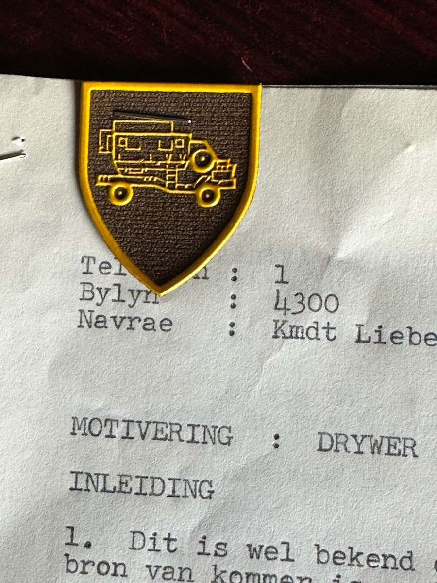 SWA BUFFEL QUALIFICATION BREAST BADGE WITH ORIGINAL LETTER-DATED 30 JUNE 1987-PLEASE LOOK AT PICTURE