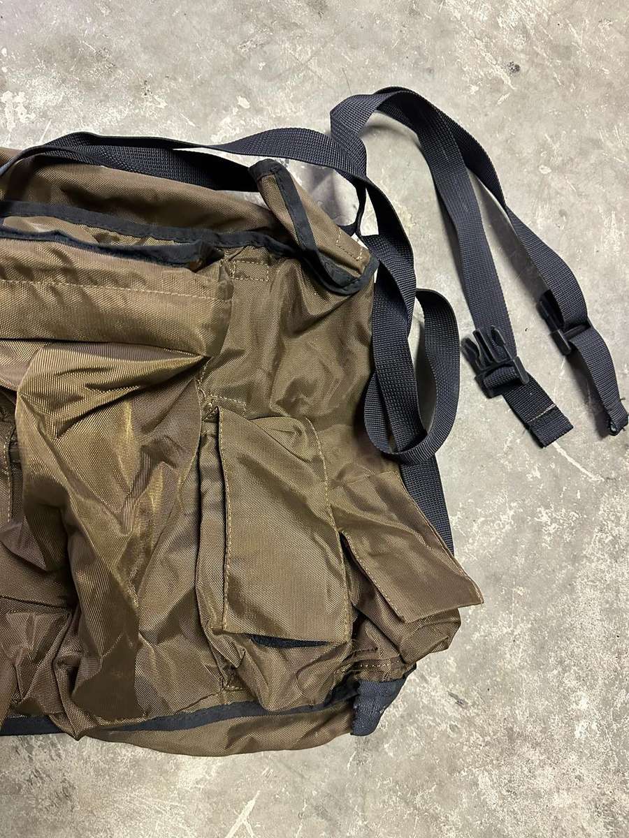 SMALL GET AWAY, LIGHT WEIGHT PATTERN 83 BACK PACK