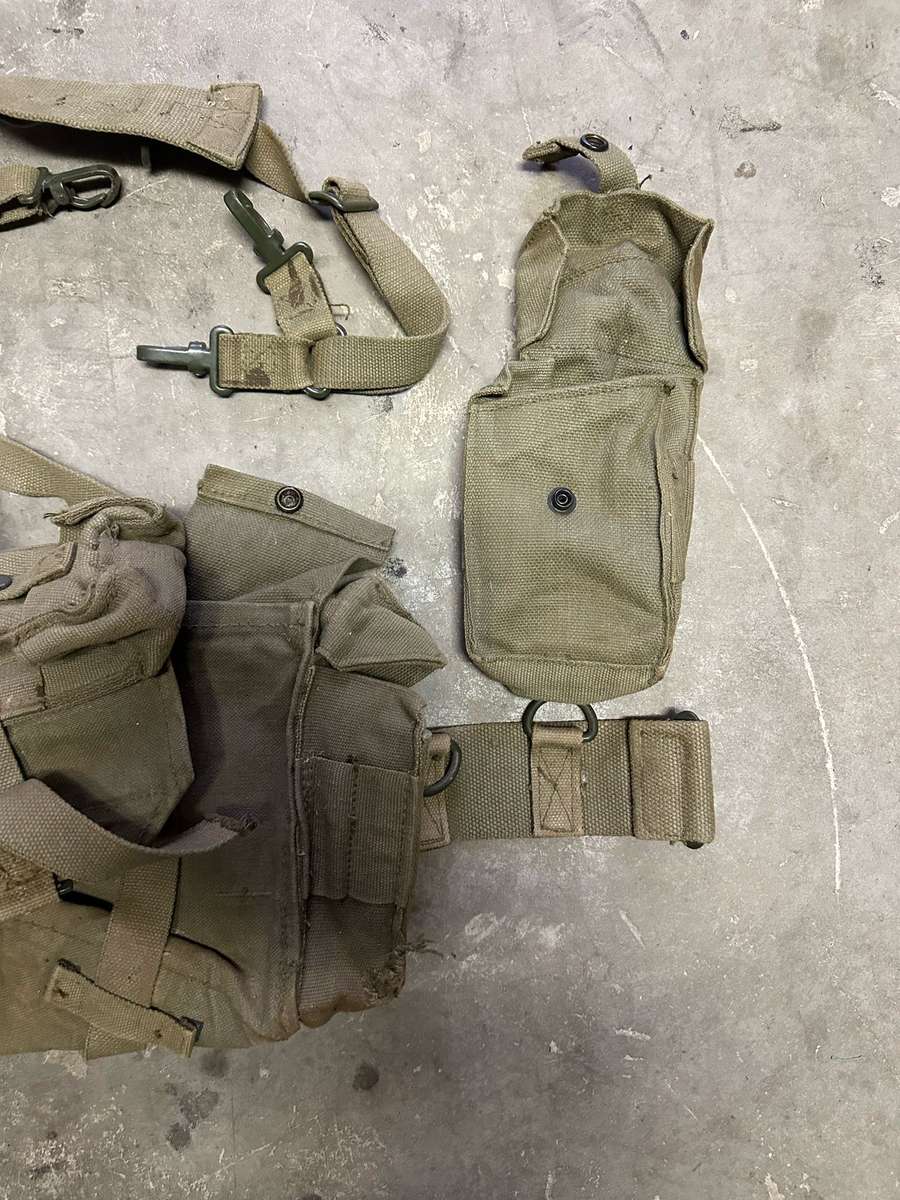 SADF PATTERN 73 SKELETON-YOKE,KIDNEY POUCHES,BELT AND 3 AMMO POUCHES
