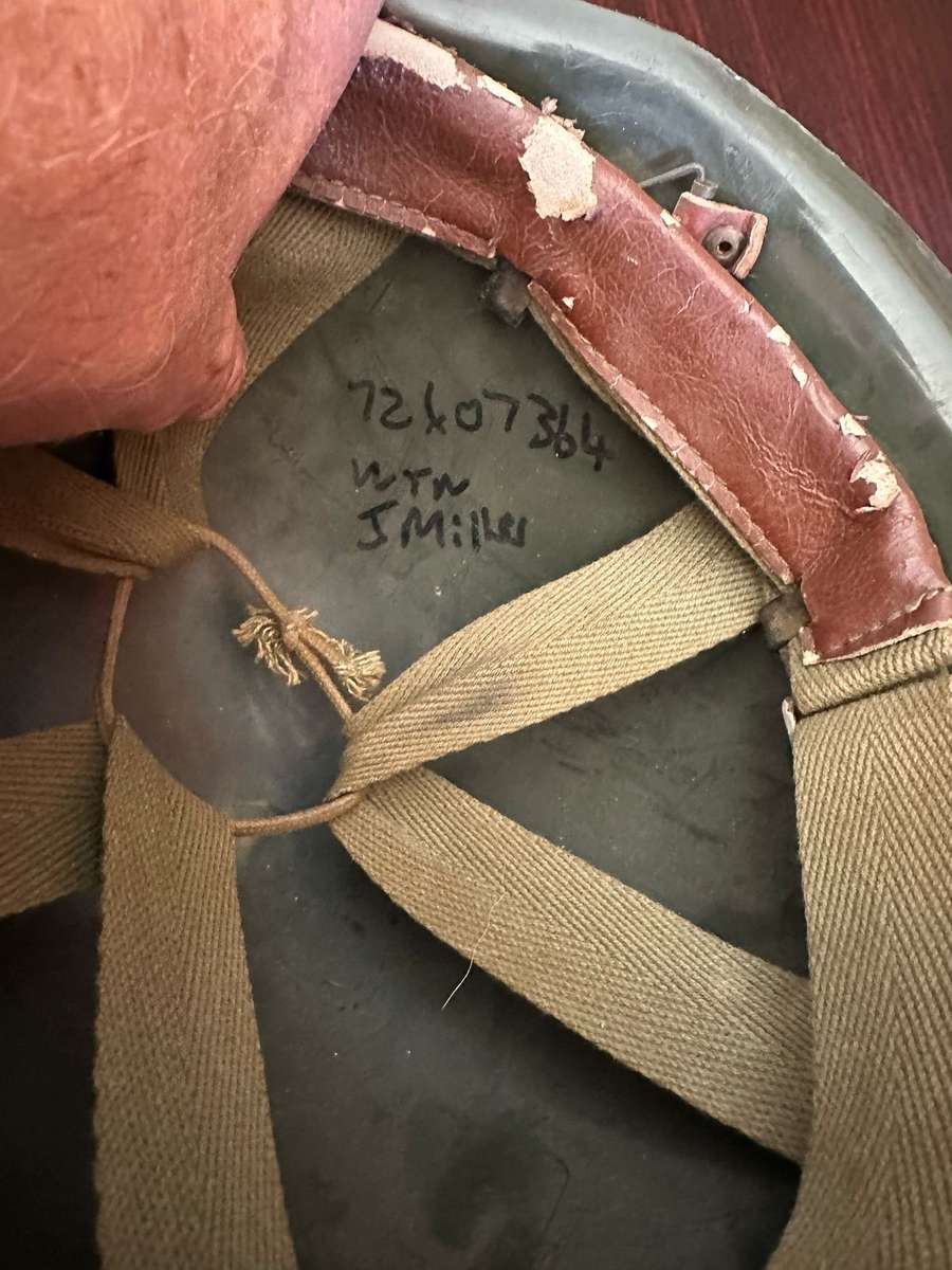 SADF PERIOD "STAALDAK" COMPLETE WITH CHIN STRAP AND MOSDOP