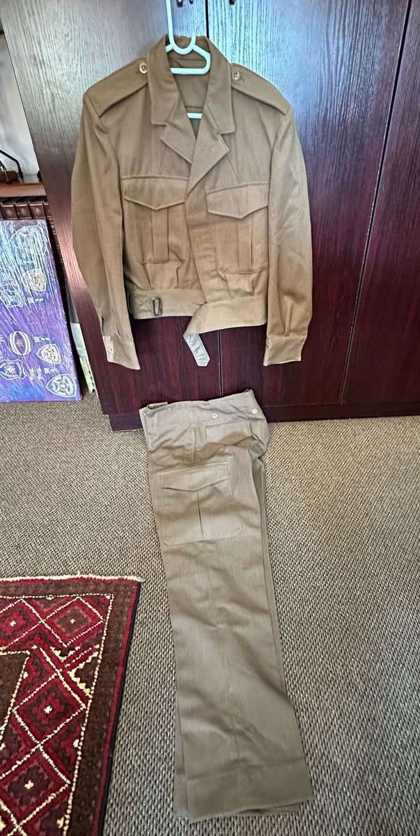 BUNNY JACKET UNIFORM-LABELLED-SIZE 380-MEASURES 44CM ARMPIT TO ARMPIT-TROUSERS SIZE 340 (32) PIPE LE