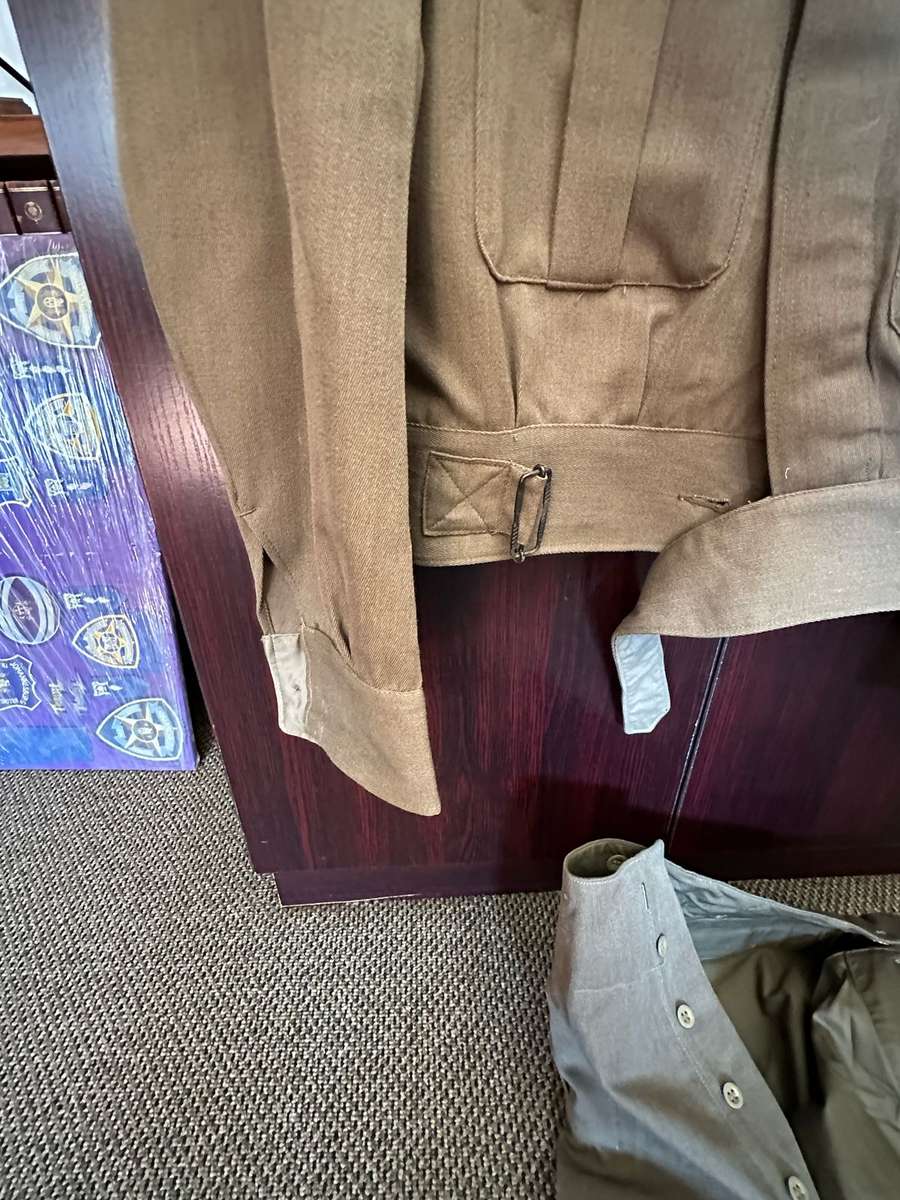 BUNNY JACKET UNIFORM-LABELLED-SIZE 380-MEASURES 44CM ARMPIT TO ARMPIT-TROUSERS SIZE 340 (32) PIPE LE