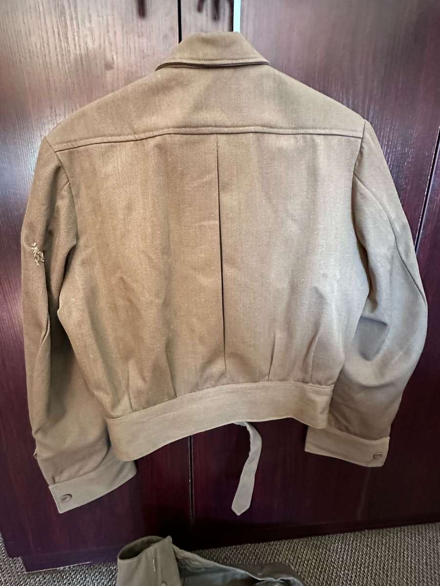 BUNNY JACKET UNIFORM-LABELLED-SIZE 380-MEASURES 44CM ARMPIT TO ARMPIT-TROUSERS SIZE 340 (32) PIPE LE