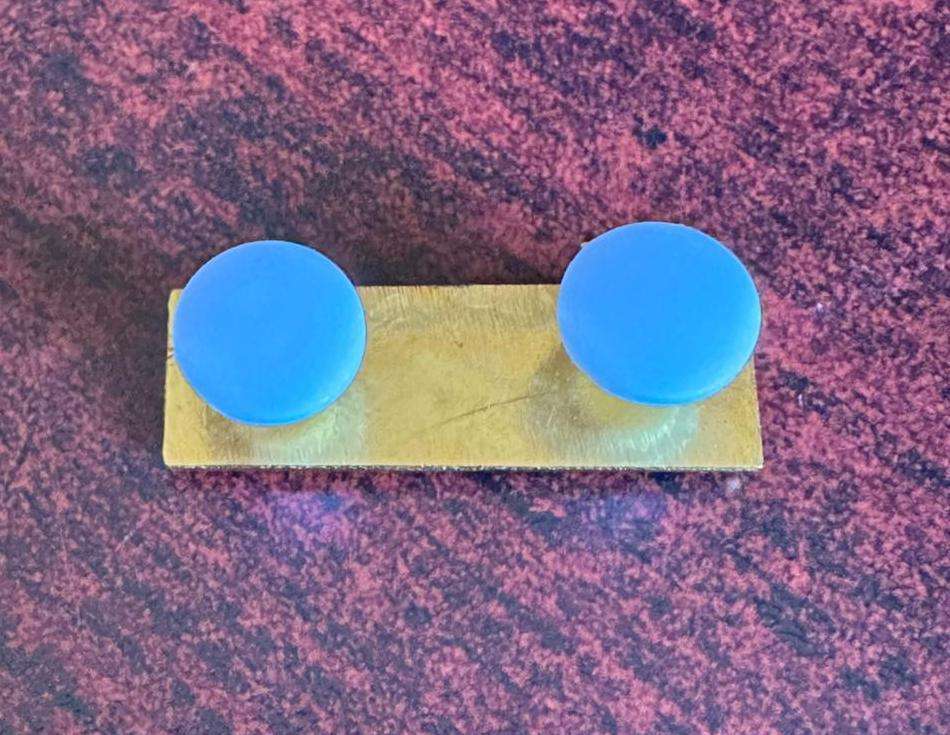 SA Artillery beret bar. Approved 1984. 2 Pins