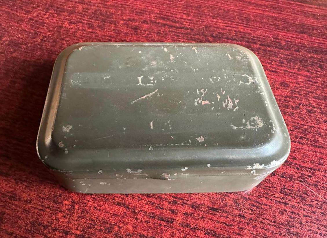 Rhodesian FN cleaning kit, Complete and in good condition.