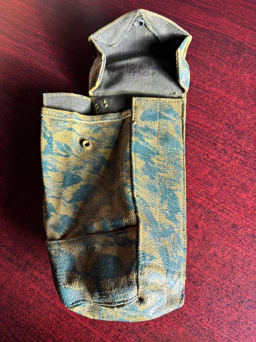 Rhodesian ammo pouch. Original hand painted period item from a former member.