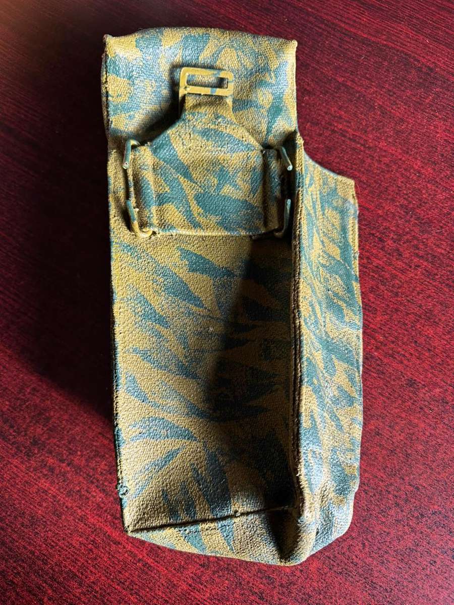 Rhodesian ammo pouch. Original hand painted period item from a former member.