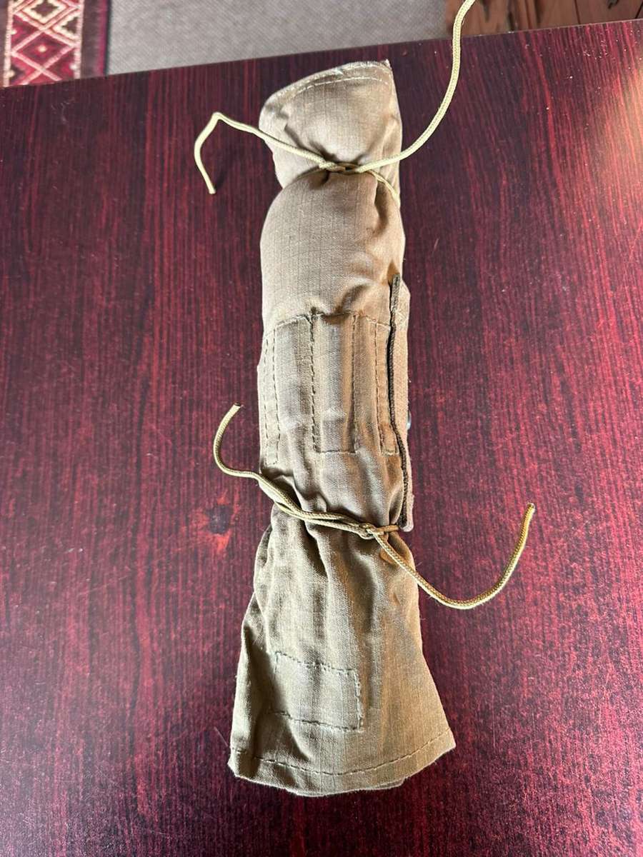 R4 cleaning kit, looks complete.