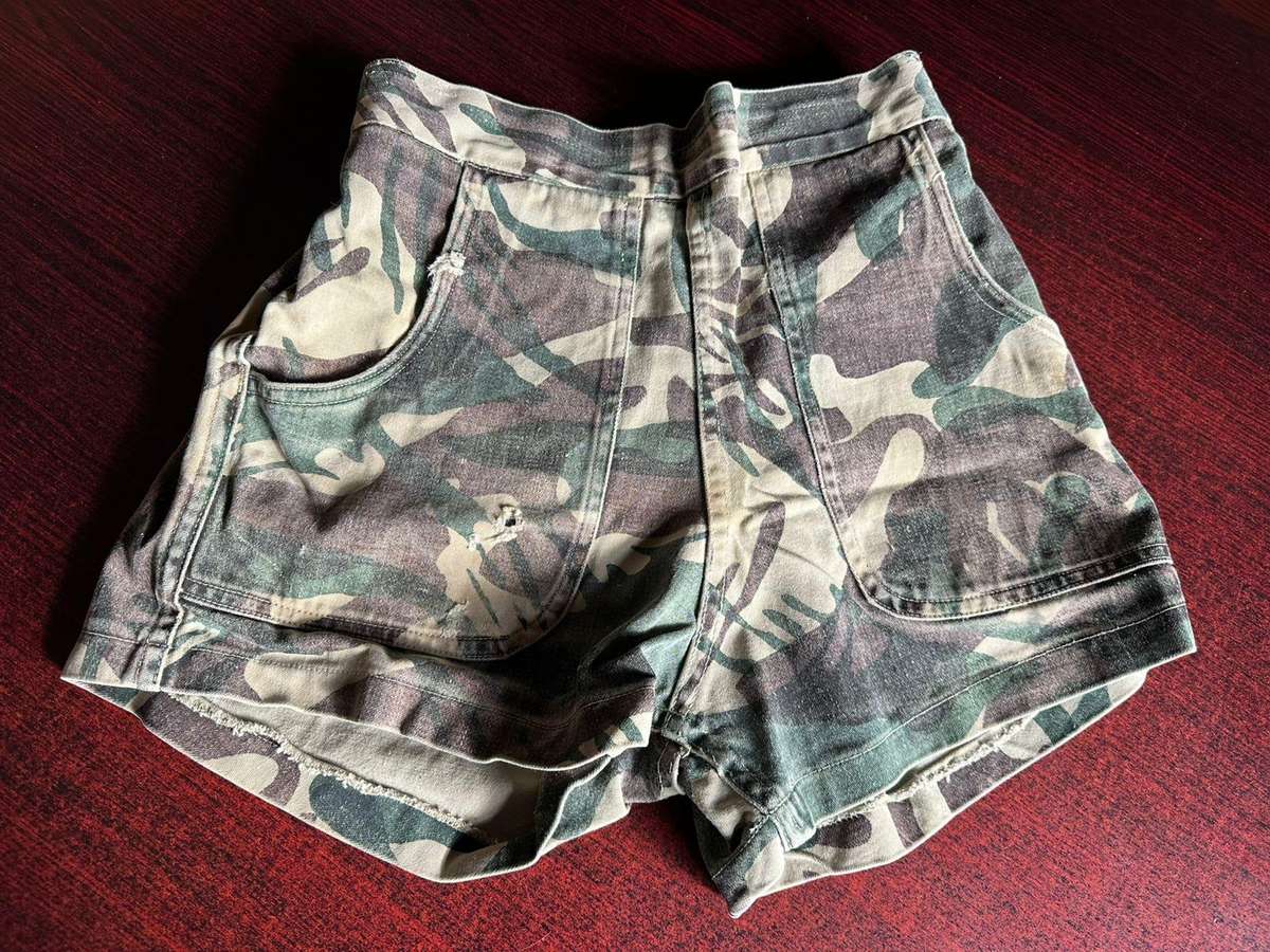 Rhodsian bush war used shorts and privately bought from Fereday and Sons sport shop.