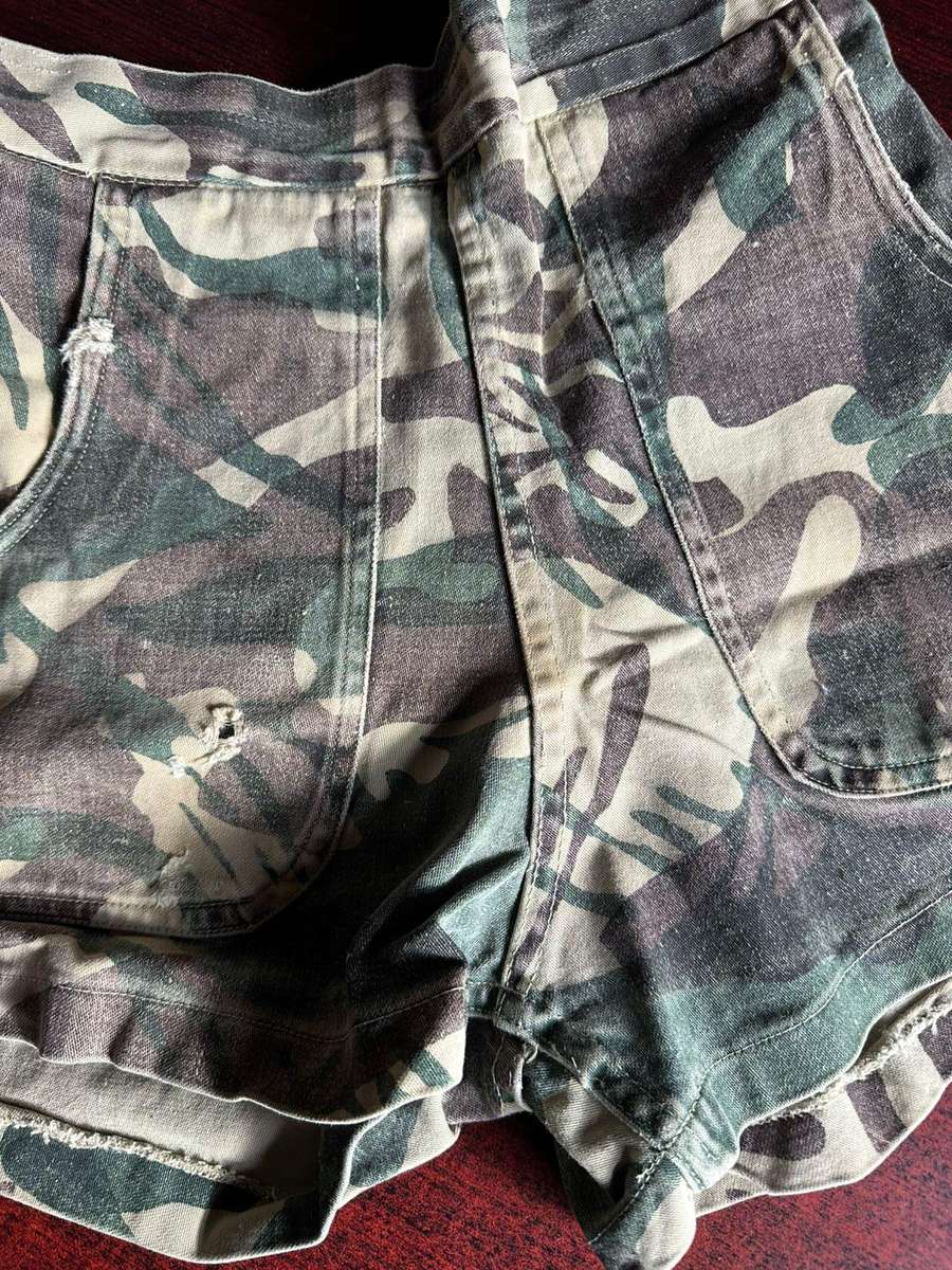 Rhodsian bush war used shorts and privately bought from Fereday and Sons sport shop.