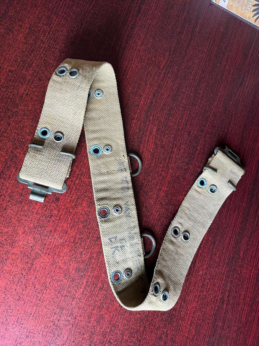 SADF pattern 73 webbing belt,also used by Koevoet. Extended length 84 cm.