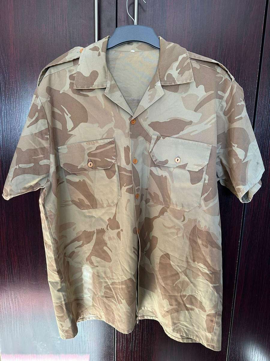 AWB short sleeve shirt,size large, measures 68cm armpit to armpit. Used but good condition,with no d