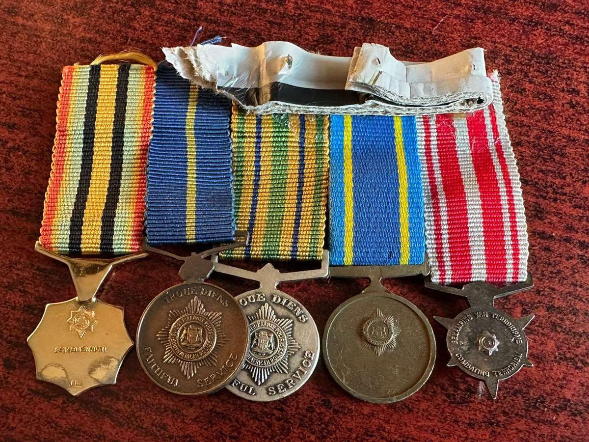 Miniature police group of 5 medals belonged to KB O'Connor. Includes 10 pages with research. Medal f