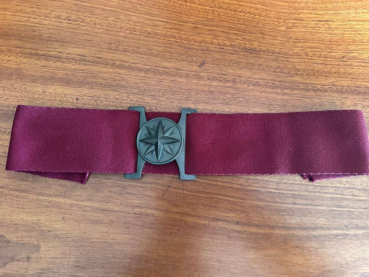 Original Special Forces Brigade stable belt buckle and part belt. Not numbered.