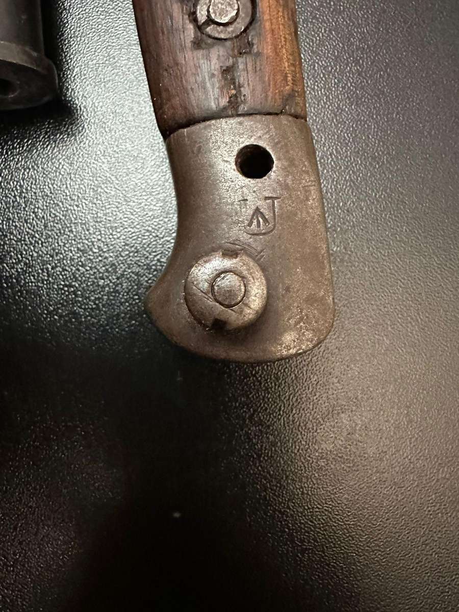 1907 Pattern bayonet with scabbard by Wilkinson. Still good condition.