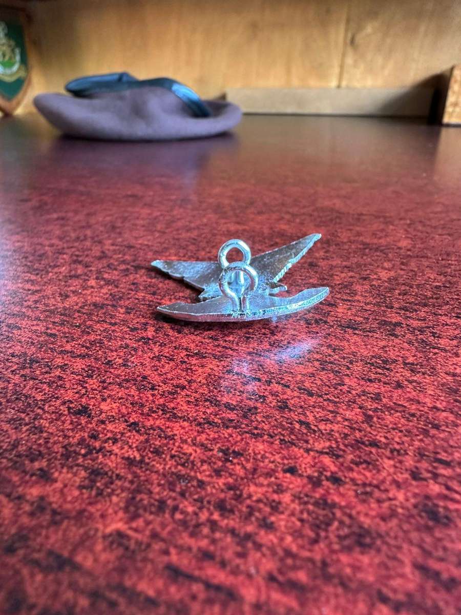 Rhodesian Selous Scouts Beret with Badge - Guaranteed Original