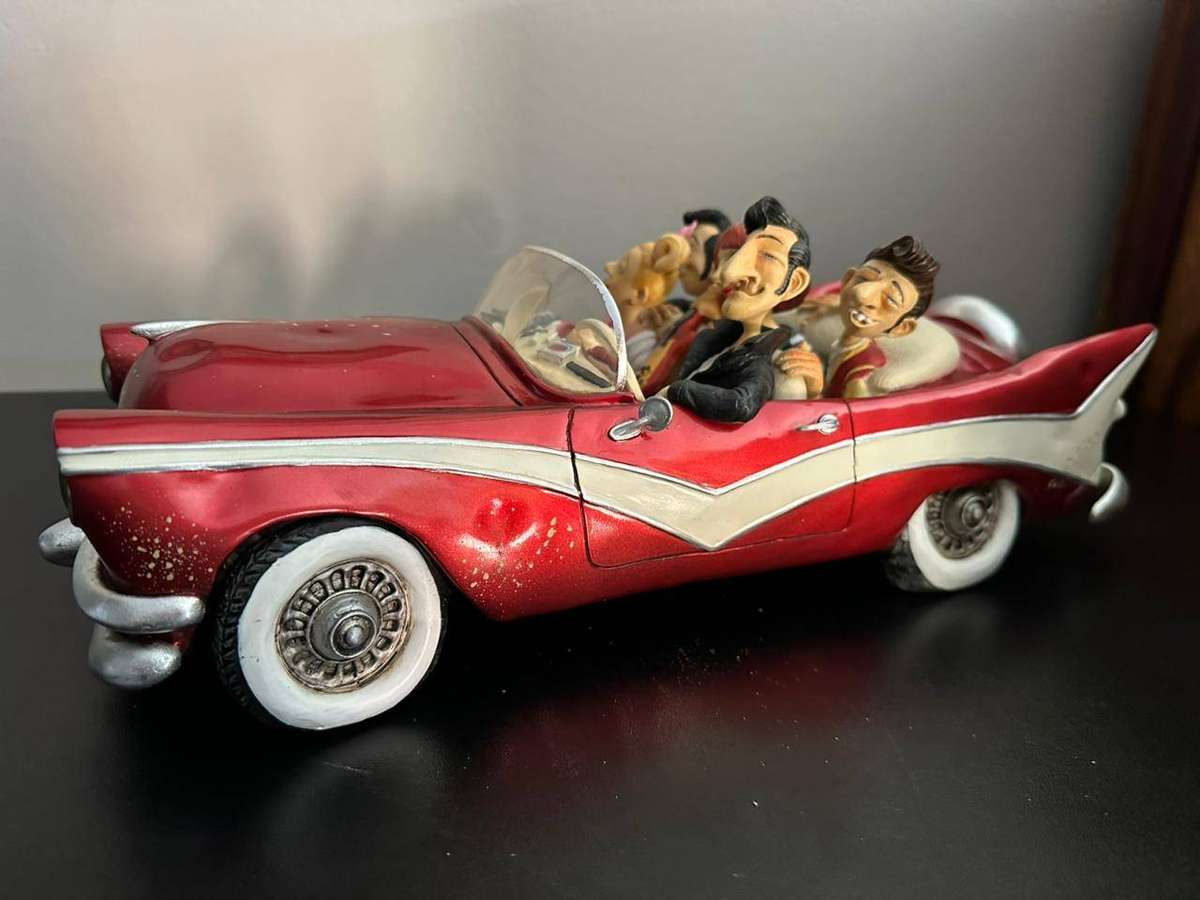 French, Guillermo Forchino item no 02228 limited edition. Impressed with G. Forchino and dated 2006.