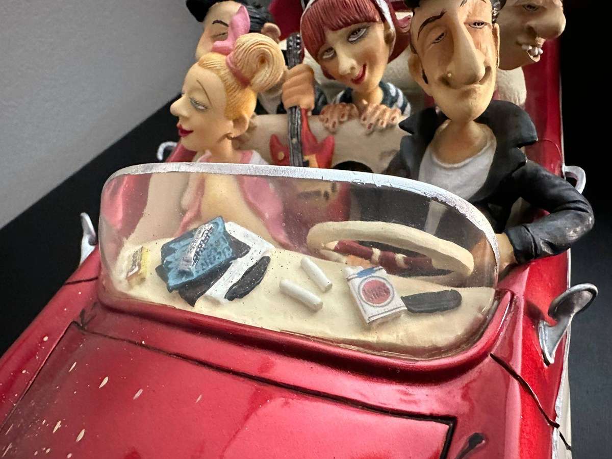 French, Guillermo Forchino item no 02228 limited edition. Impressed with G. Forchino and dated 2006.