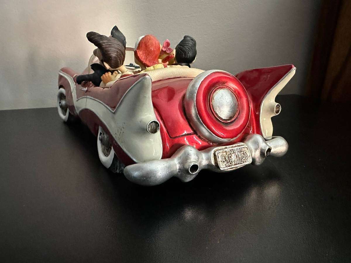 French, Guillermo Forchino item no 02228 limited edition. Impressed with G. Forchino and dated 2006.