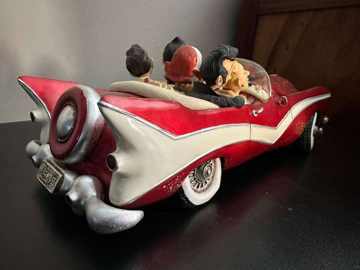 French, Guillermo Forchino item no 02228 limited edition. Impressed with G. Forchino and dated 2006.