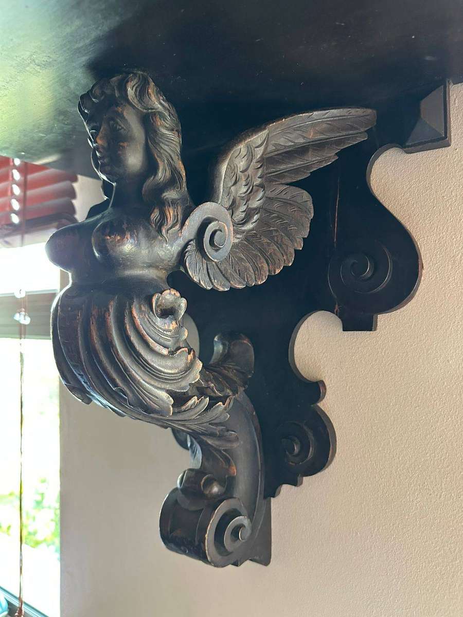 Antique wall mounted shelve. Circa 1800's. Square top measures 45,5x28,5cm. Top to bottom 40 cm.