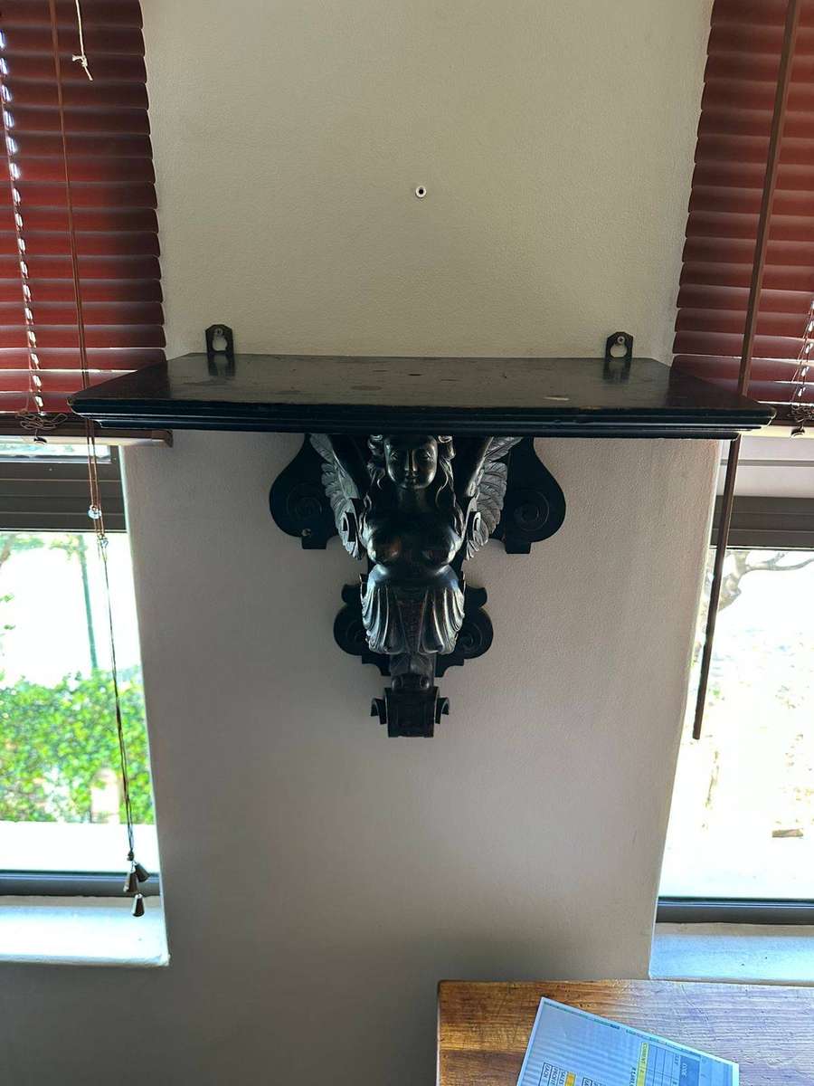 Antique wall mounted shelve. Circa 1800's. Square top measures 45,5x28,5cm. Top to bottom 40 cm.