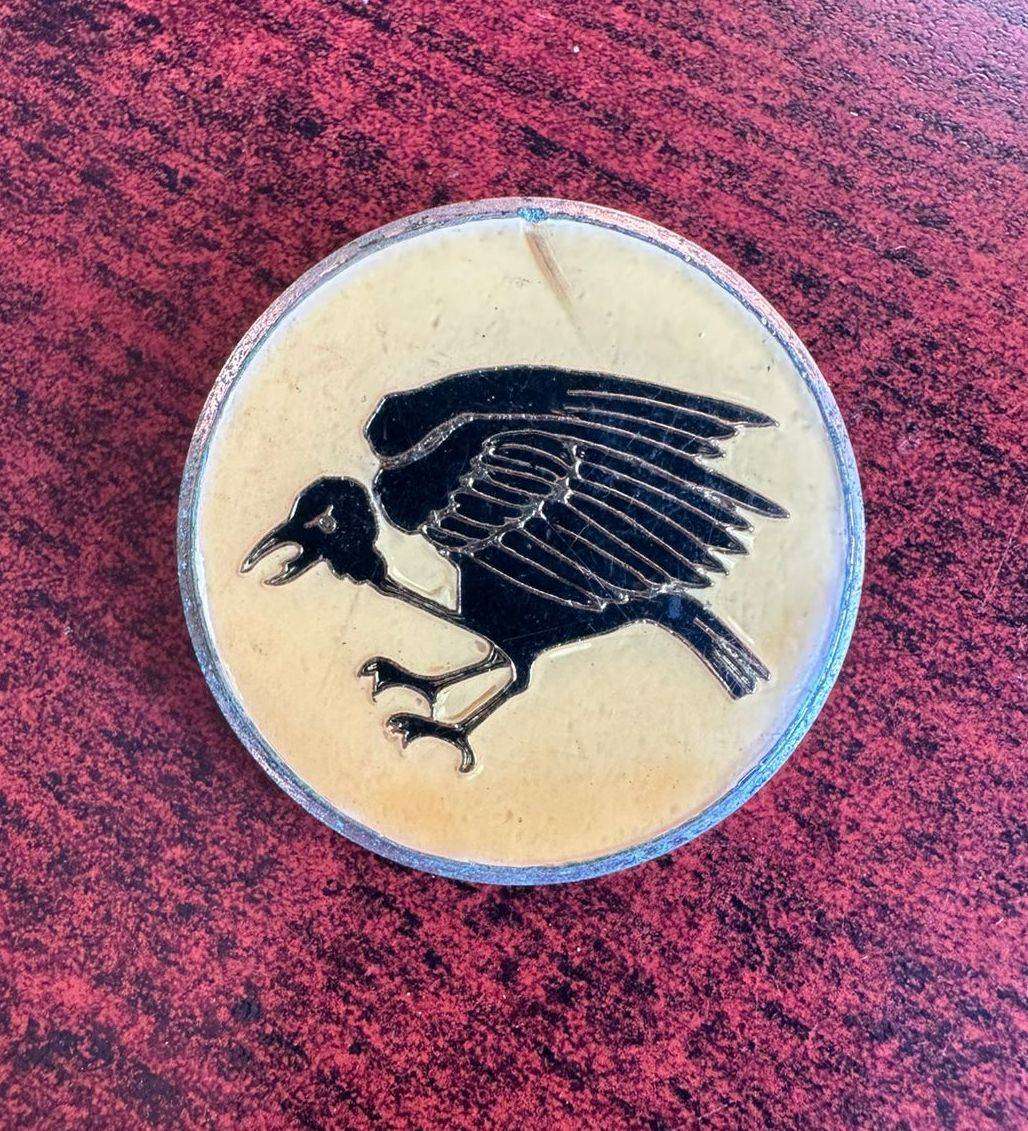 SWA 201 Battalion beret badge. 2 Pins. Original.