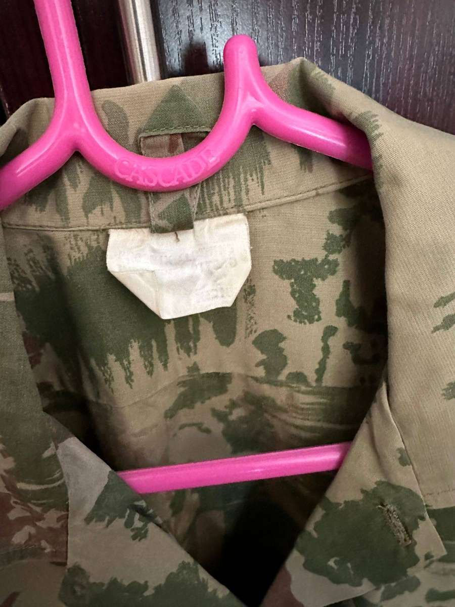 Police task force,1st pattern (starbust) camo long sleeve shirt. Size large, measures 60cm armpit to