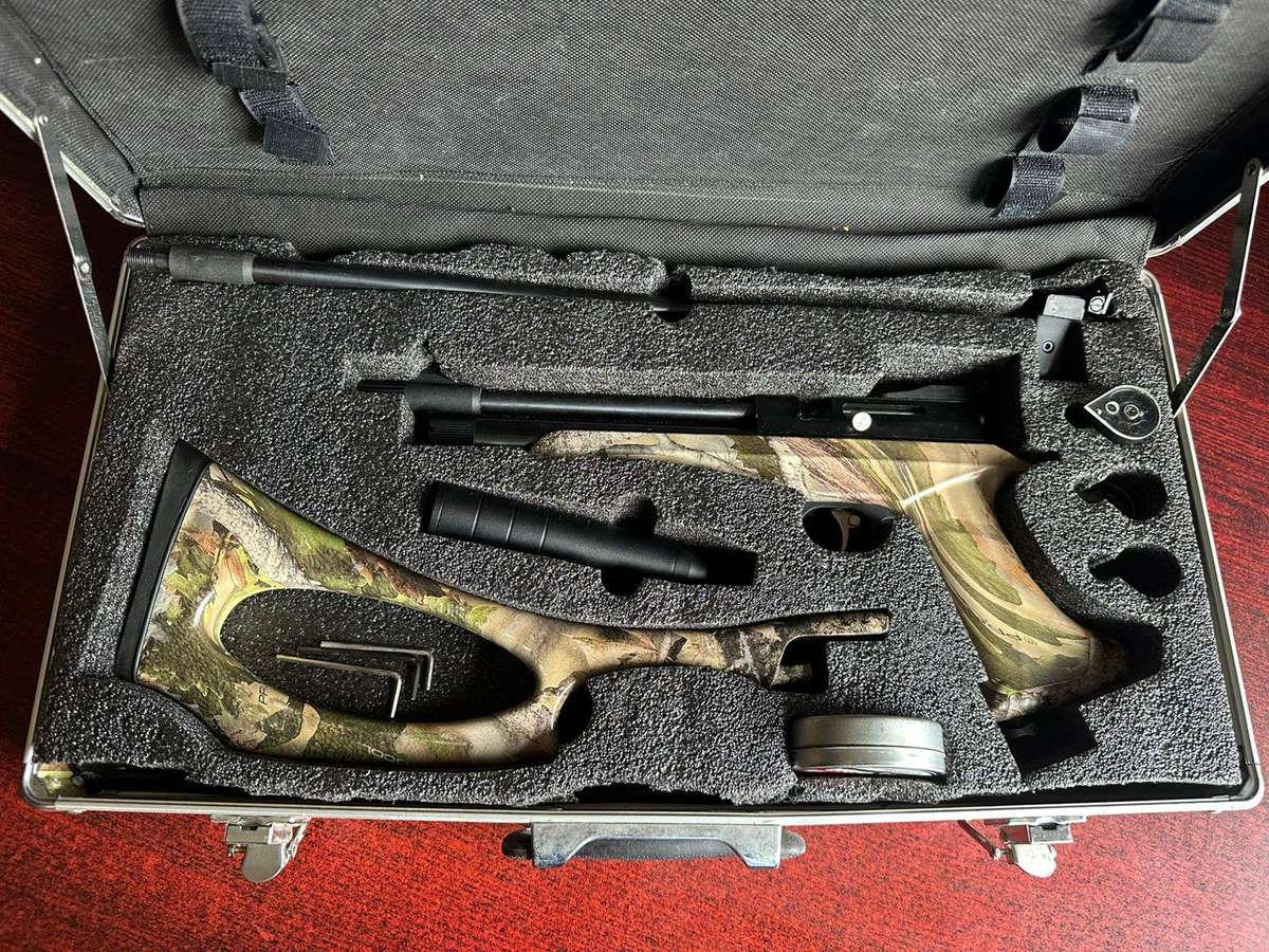 Artenis Model CP2 .177 cal. air pistol/rifle, modular design that can be used as pistol or short rif