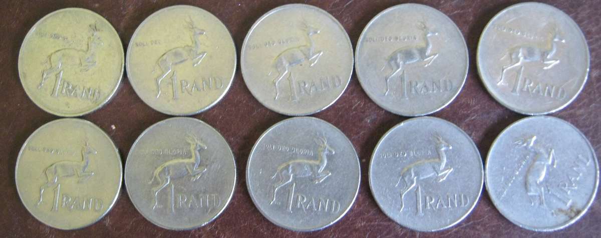 10 South African 1982 R1 Coins