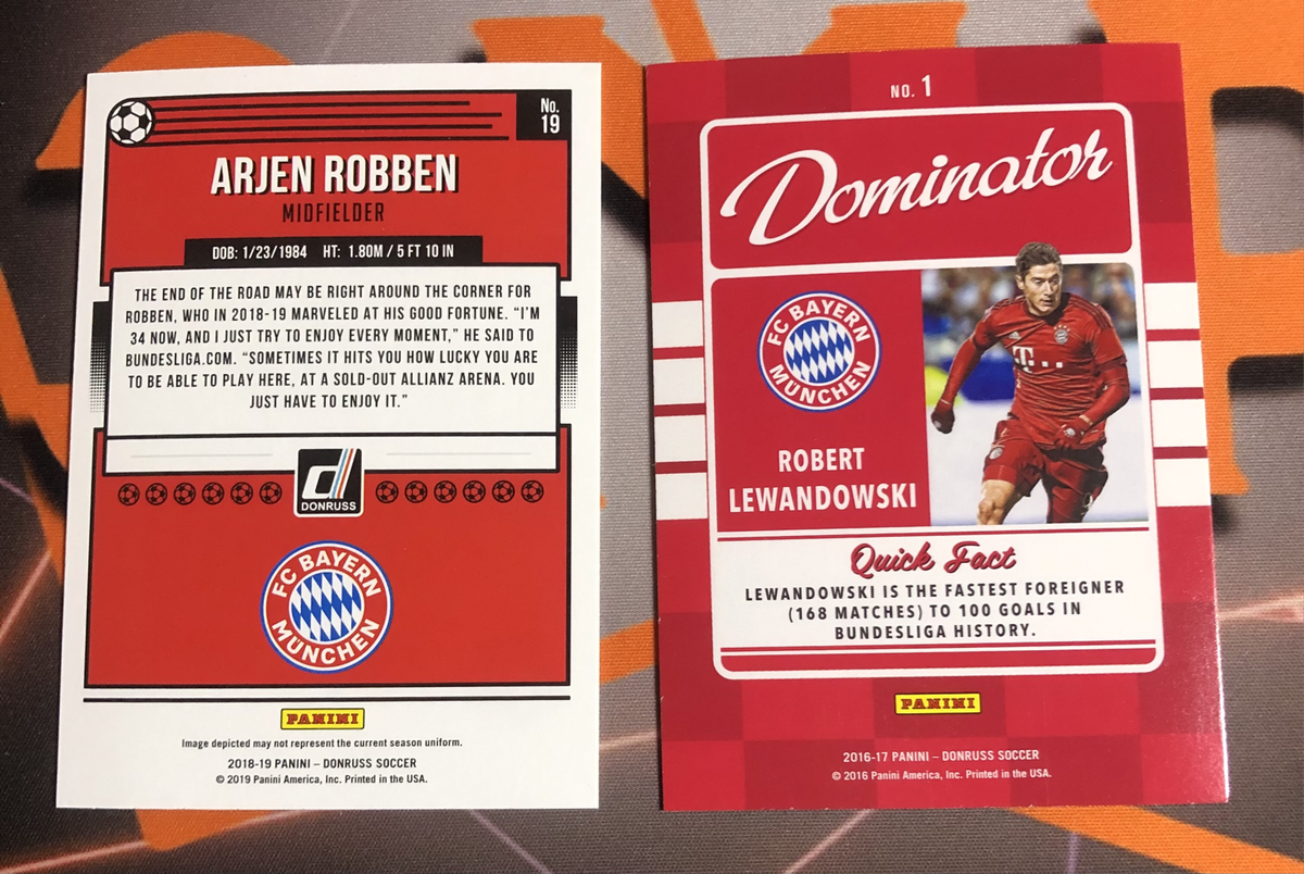 Robben & Lewandowski SUPER RARE Green BUNDLE of TWO 2016 soccer trading cards