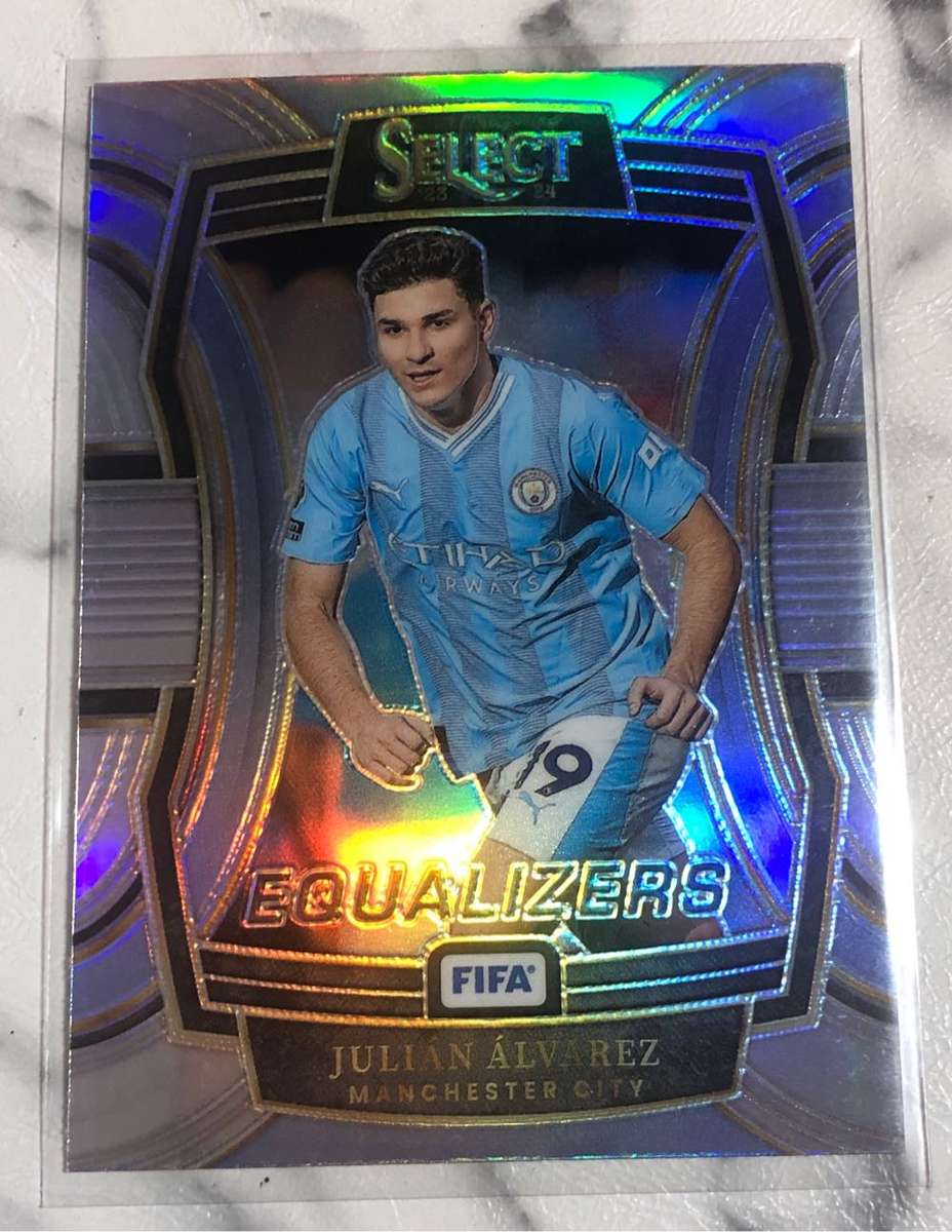 Julian Alvarez REFRACTOR Select EQUALIZERS 2023 soccer trading card