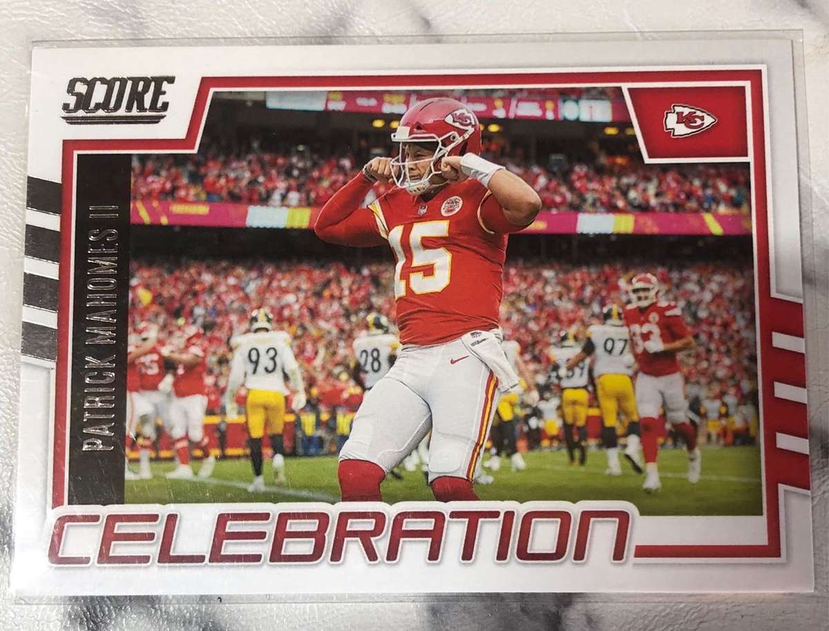Patrick Mahomes SCORE Celebrations 2022 American Football Trading card