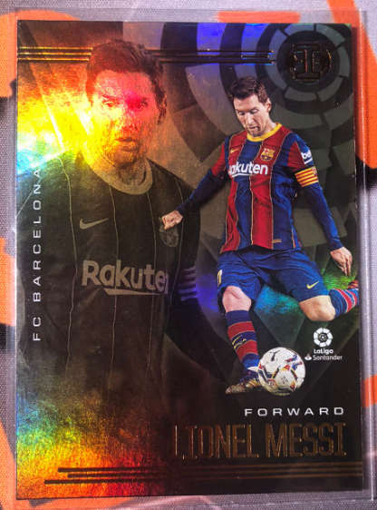 Lionel Messi Refractor 2020-2021 Chronicles Illusions soccer