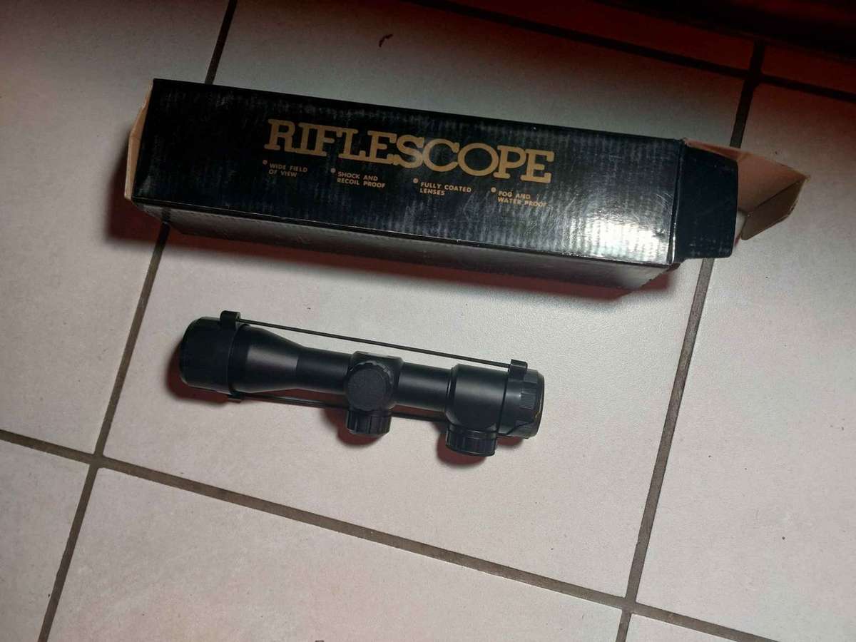 RIFLESCOPE
