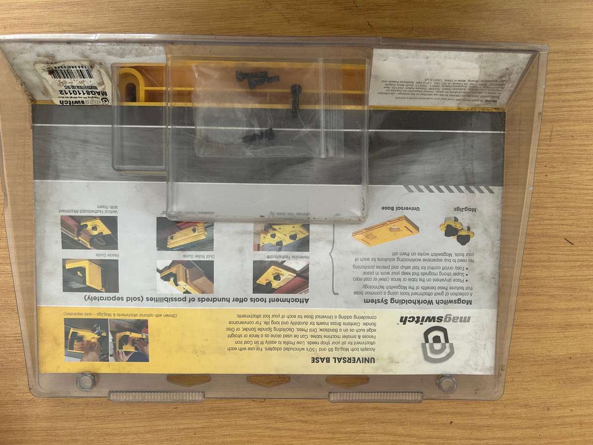 Magswitch Universal Mounting Base - 8110112 woodwork tools.