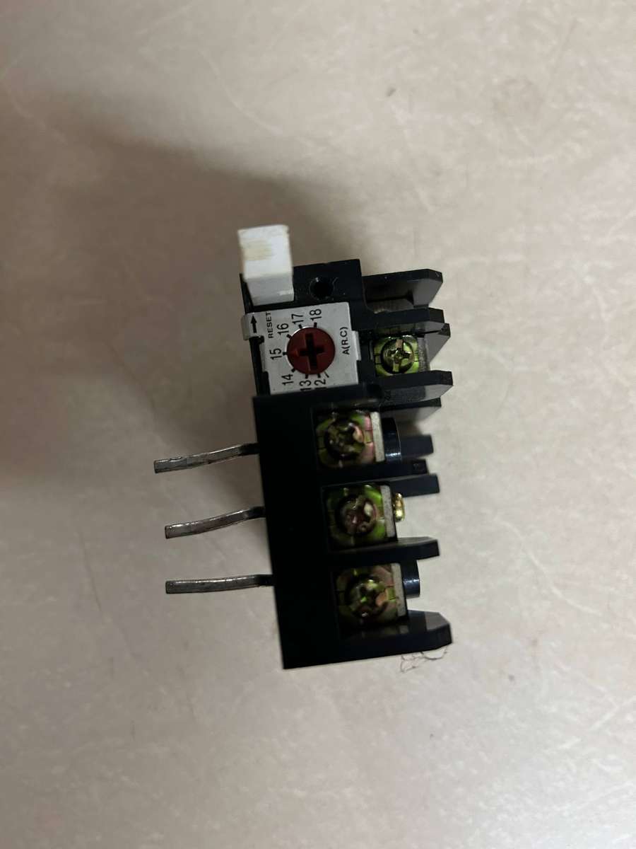 Thermal Overload Relay - Premium Protection: Allen West RH-18B/15D  - Never used items