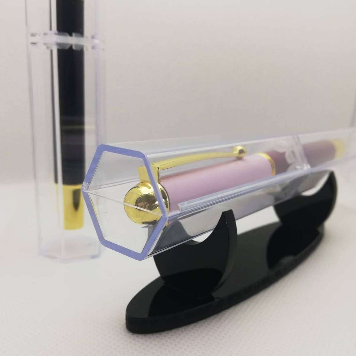 Metal Fountain Pen with Acrylic Case + 10 Black Ink Refills - 0.5 mm Fine-Nib, Pink