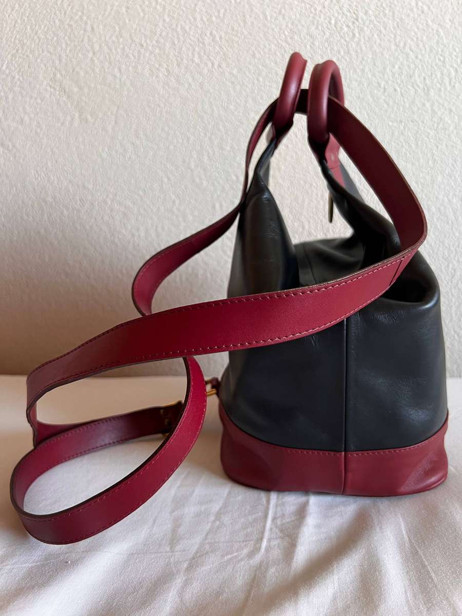 Ladies Leather Handbag